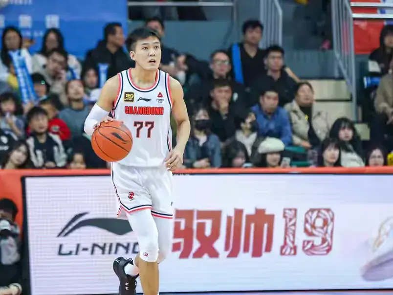 黄荣奇, LZw, 荣奇过去几 黄荣奇, LZw, 荣奇过去几