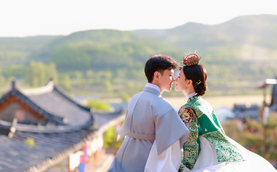 AiON, 小间歇期, om